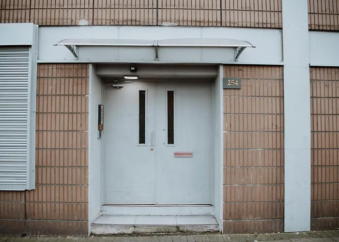 Flats Near Football Clubs
